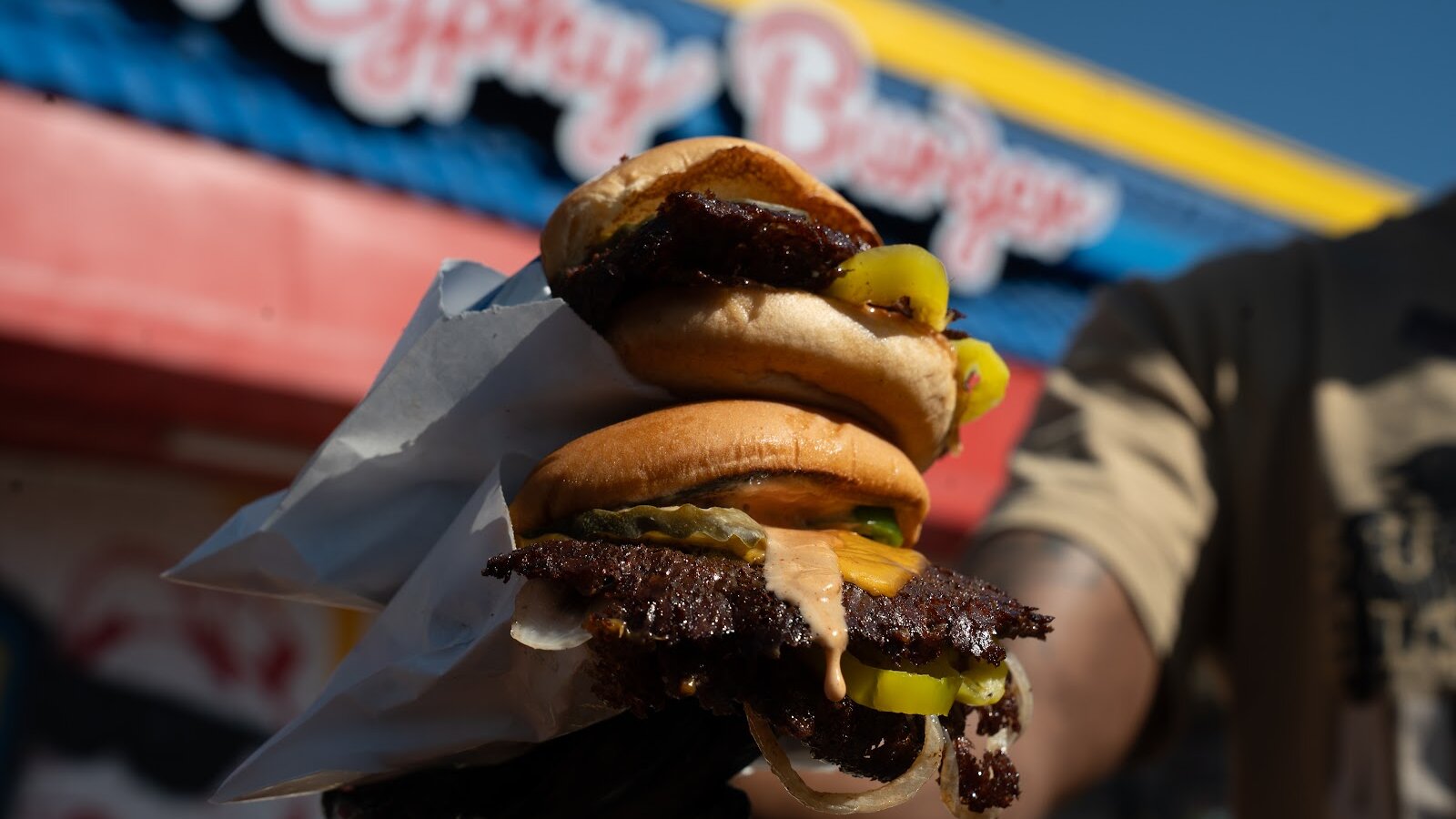 Best Burger in West Oakland: Why Hyphy Burger Owns the 880
